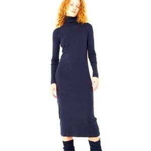 STORMS & MARIE Navy sweater knit midi dress high neck splitting side women’s M
